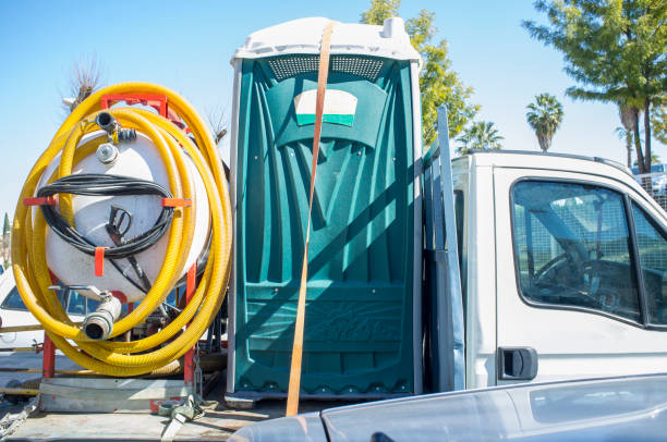 Portable Toilet Options We Offer in Le Roy, IL